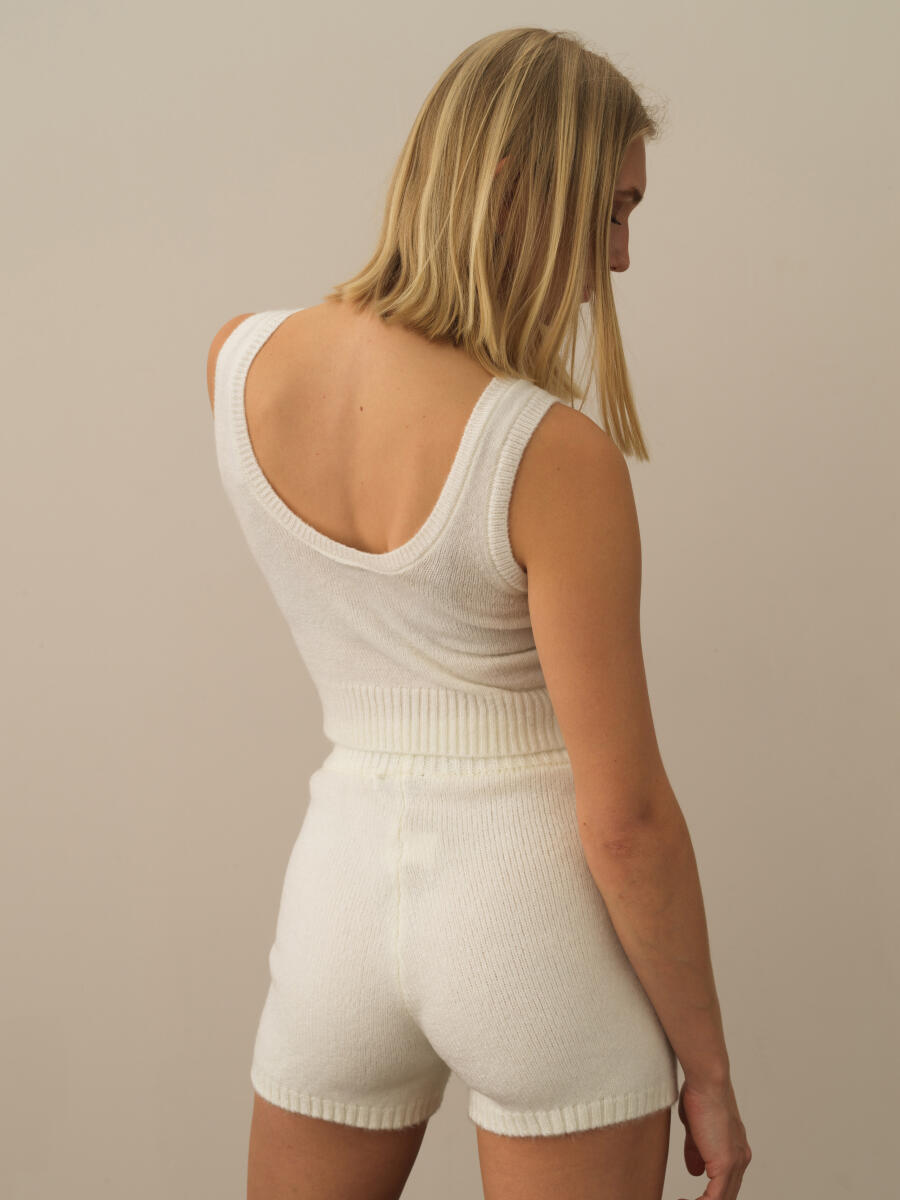 U-Neck Regular Fit Knit Tank Top - 3