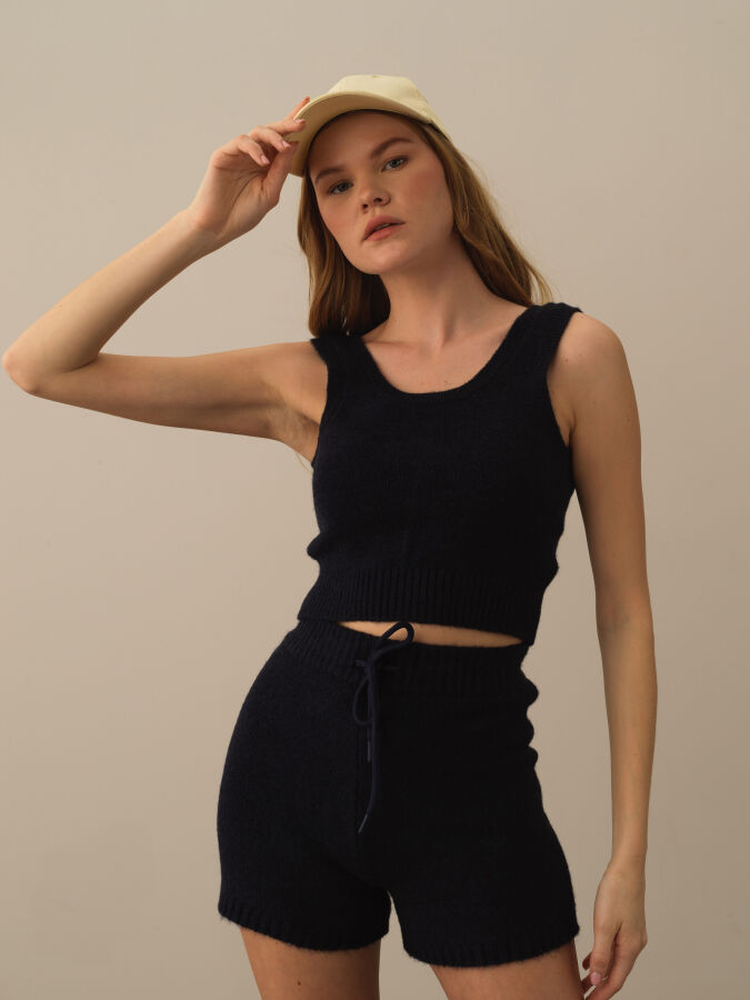 U-Neck Regular Fit Knit Tank Top - Xint