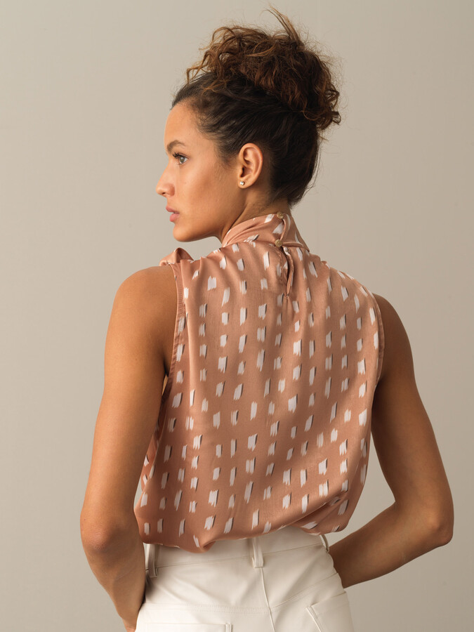 Regular Fit Patterned Sleeveless Satin Blouse - Xint