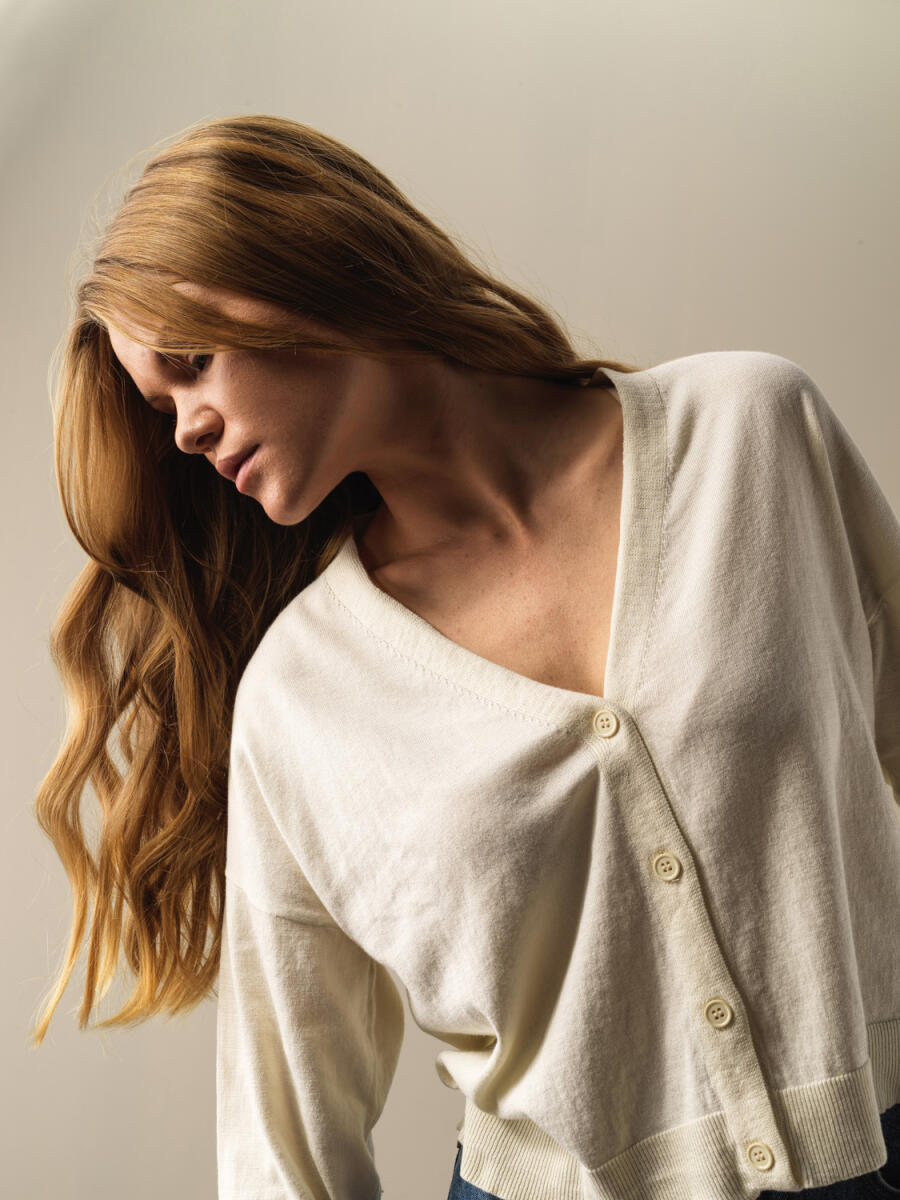 100% Cotton Slim Fit Buttoned Basic Cardigan - 3