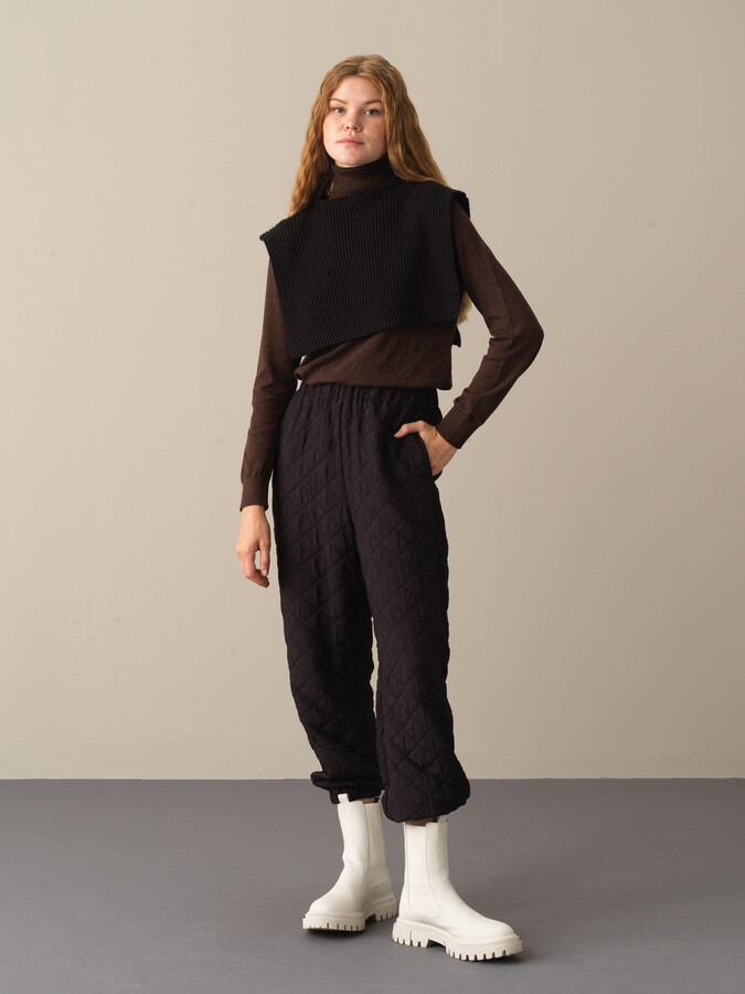 Side-Slit Regular Fit Hooded Short Sweater - Xint