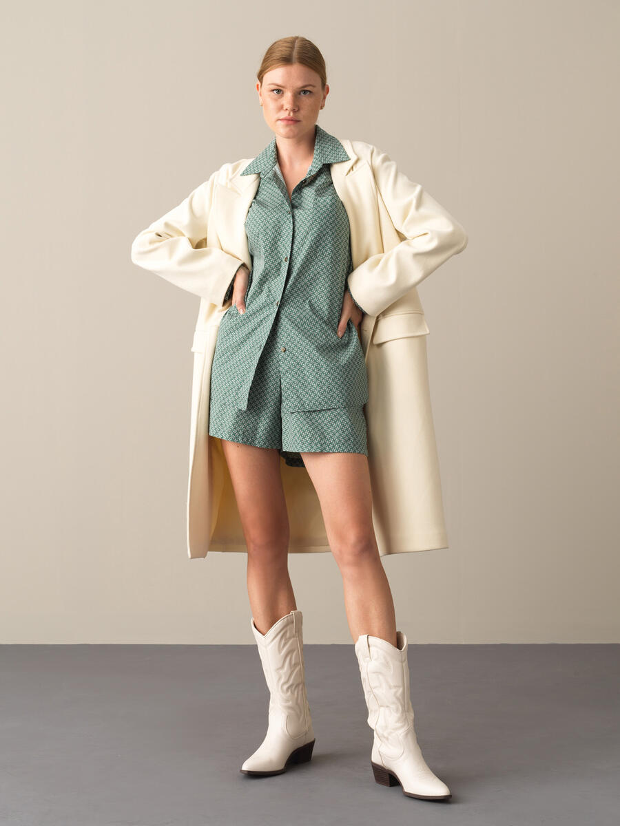 Button and Pocket Detailed Oversized Coat - 2