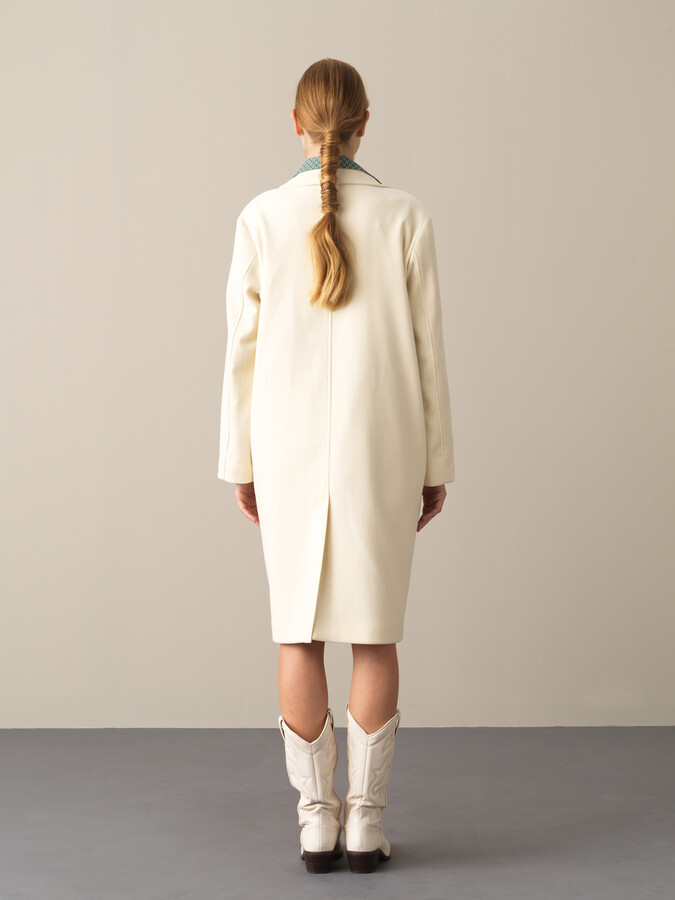 Button and Pocket Detailed Oversized Coat - Xint