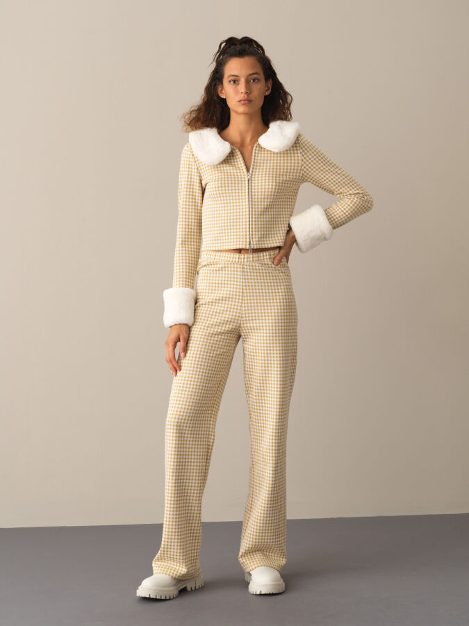 Fur-Collared Cotton Regular Fit Checked Jacket - Xint