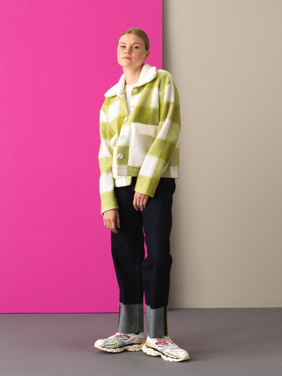 Fur-Collared Regular Fit Buttoned Checked Jacket - 3