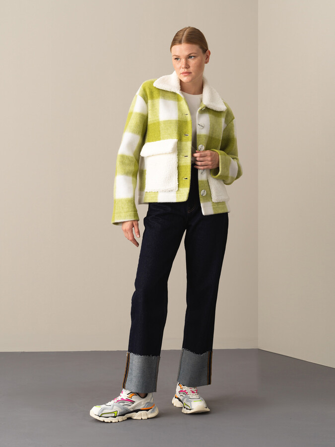 Fur-Collared Regular Fit Buttoned Checked Jacket - Xint