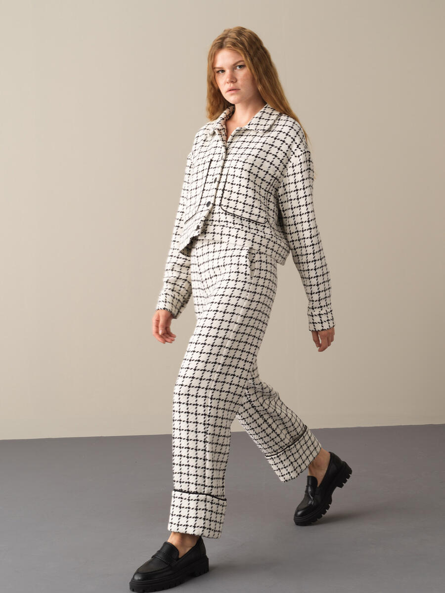 Snap Button Oversized Tweed Jacket - 5