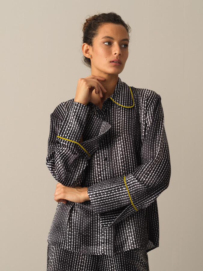 Oversized Patterned Satin Shirt - Xint