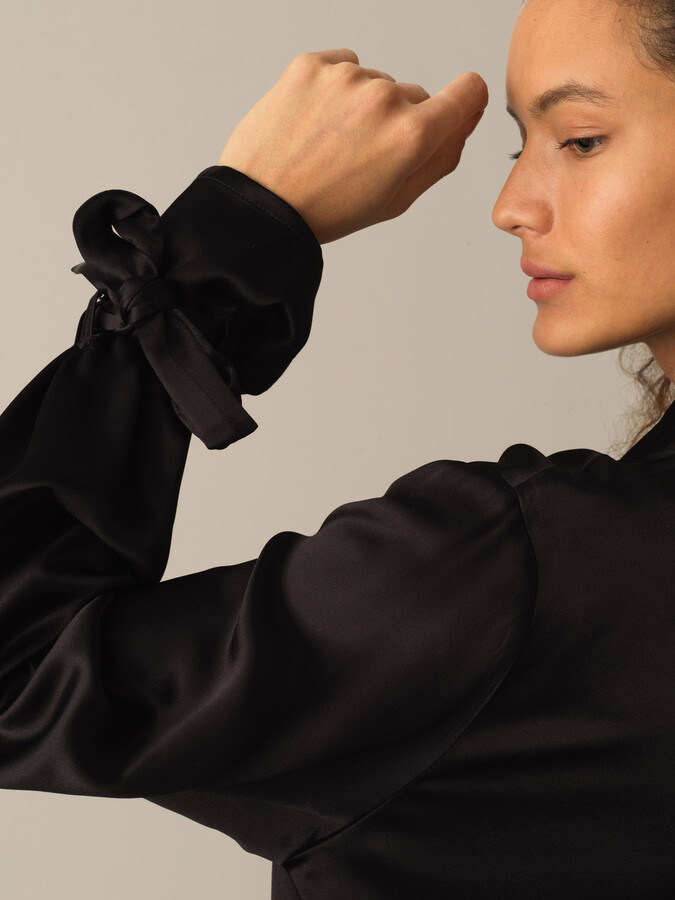 Oversized Satin Shirt - Xint