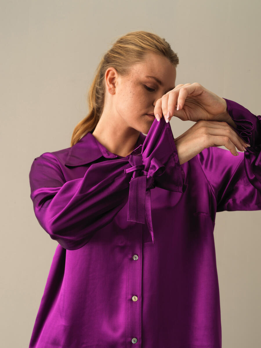 Oversized Satin Shirt - 5