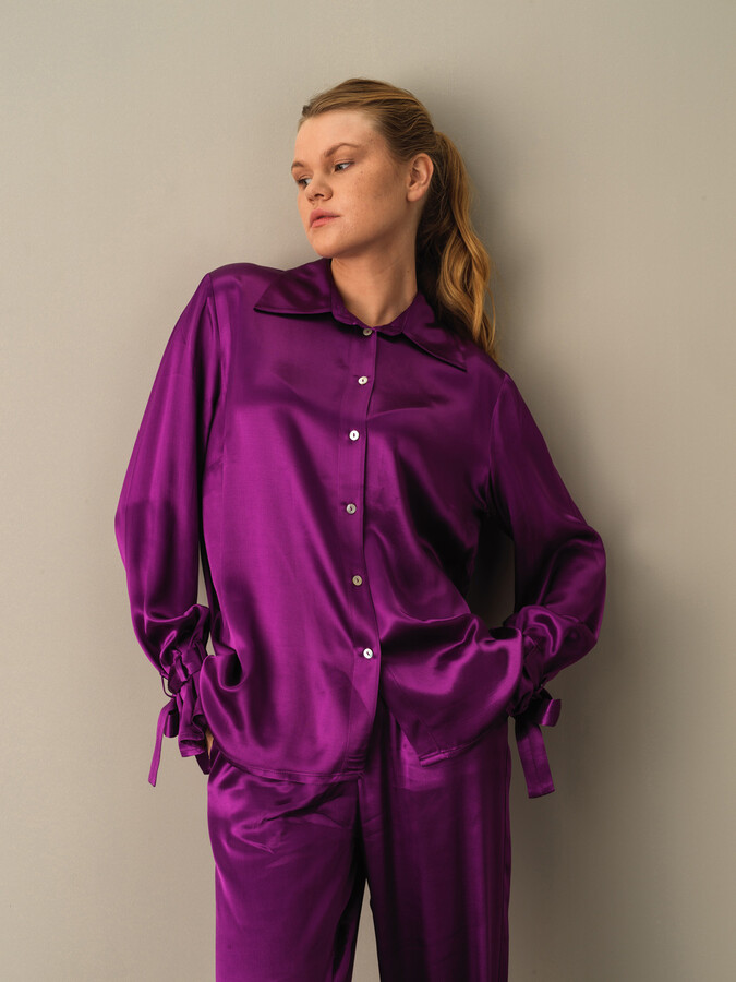 Oversized Satin Shirt - Xint