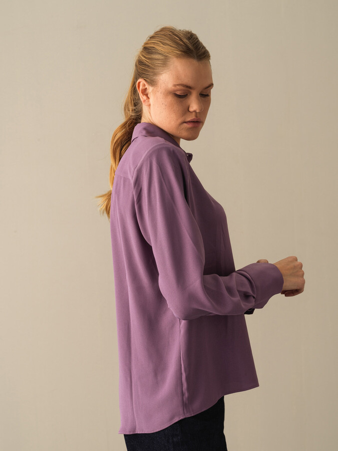 Shoulder-Padded Oversized Shirt - Xint