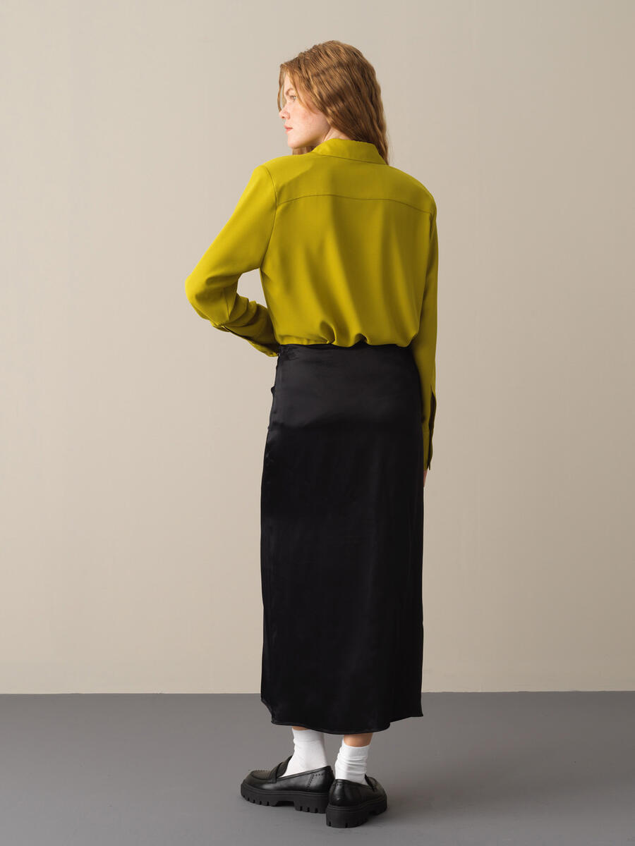 Shoulder-Padded Oversized Shirt - 5