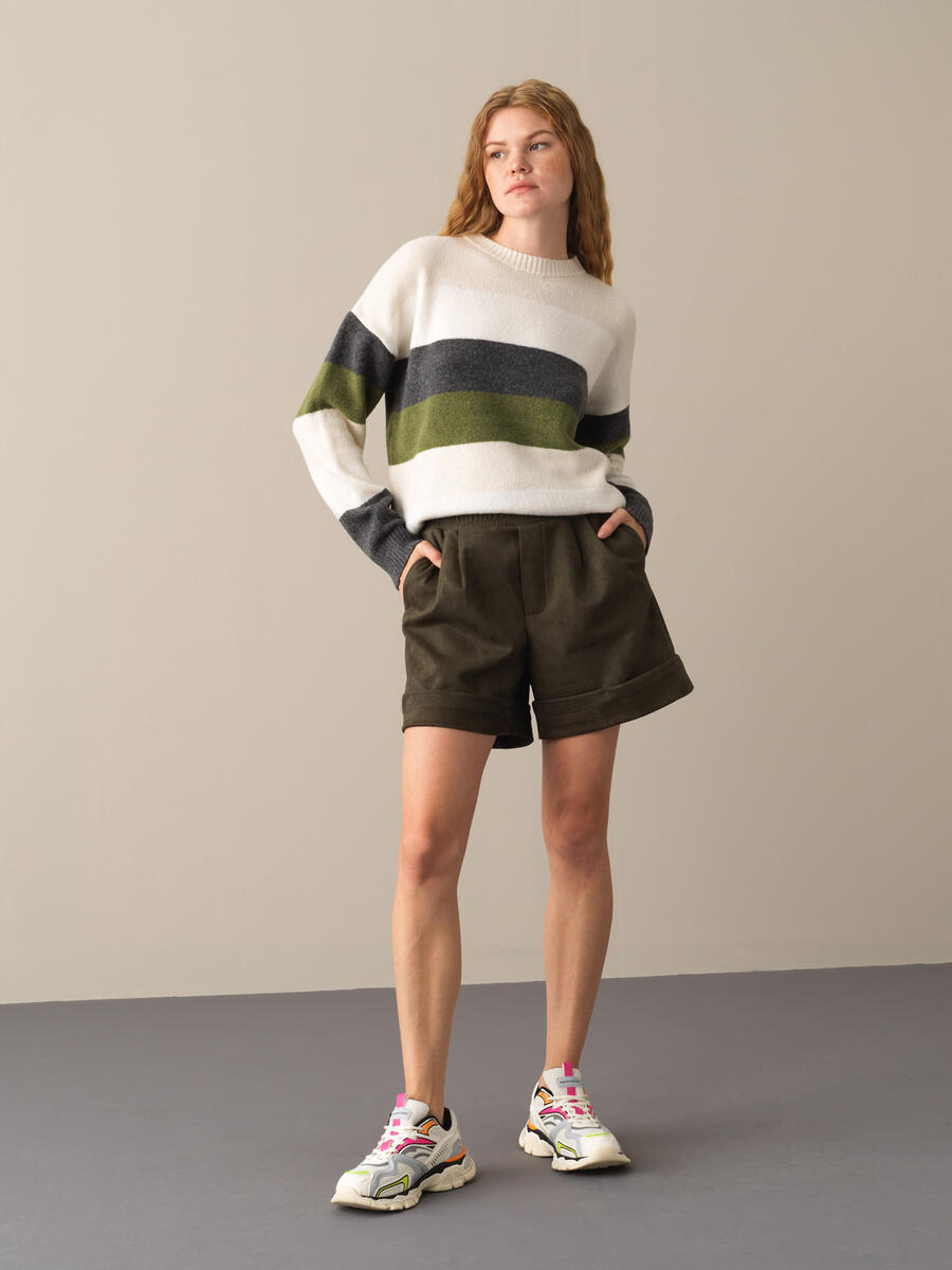 High Waist Regular Fit Shorts - 2