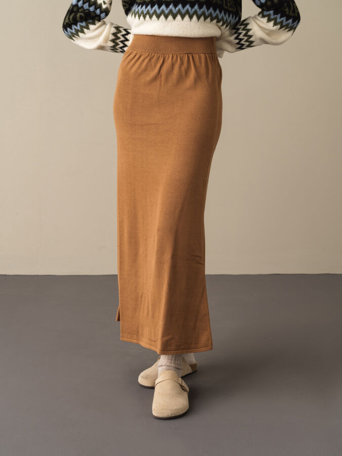 Elastic Waist Regular Fit Knitted Long Skirt - Xint