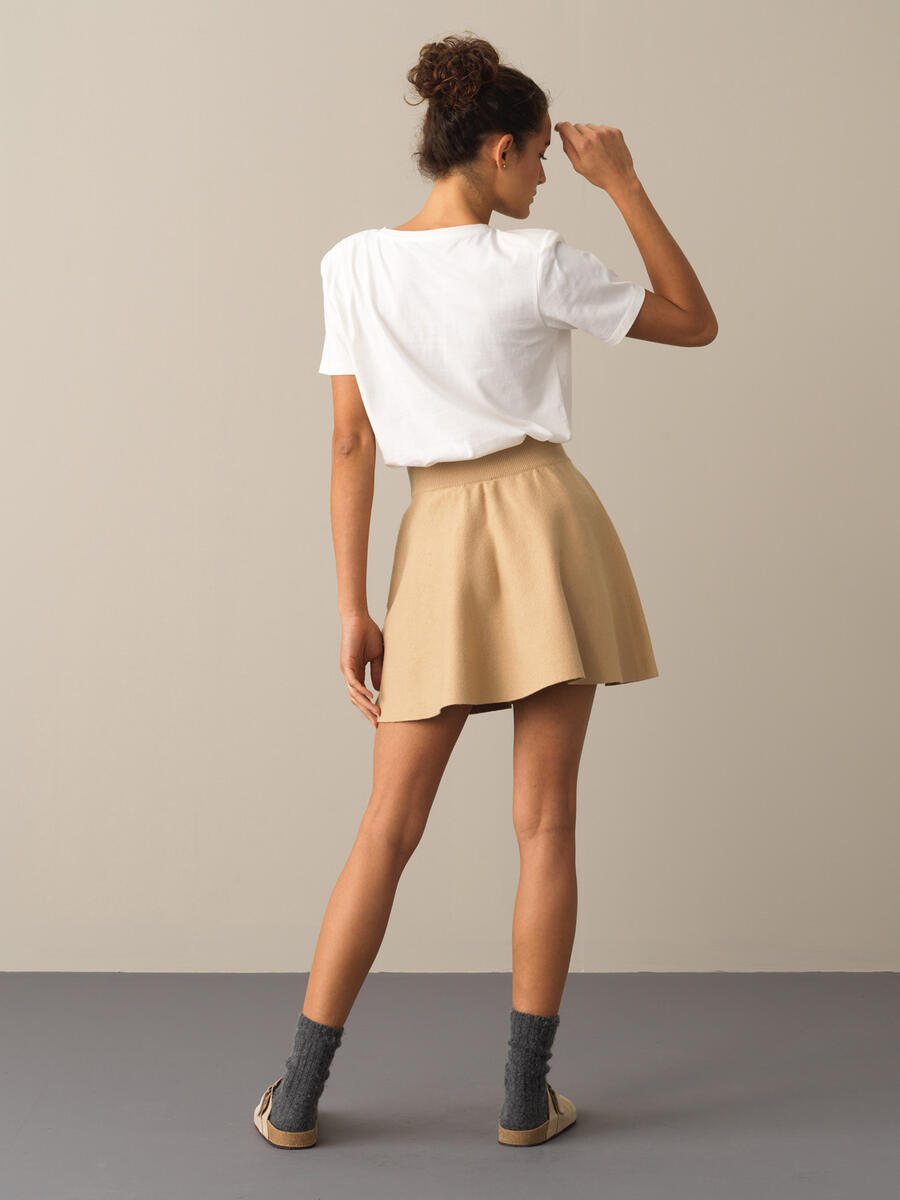 Elastic Waist Regular Fit Knitted Skirt - 4