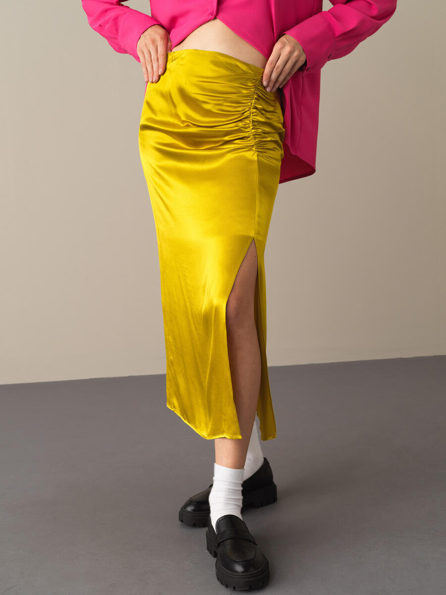 Regular Fit Satin Slit Skirt