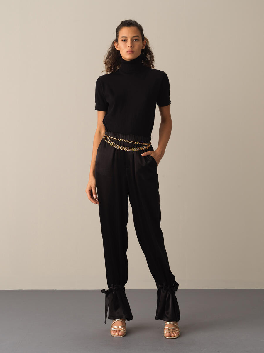 100% Cotton Relaxed Fit Basic Sweater - 2