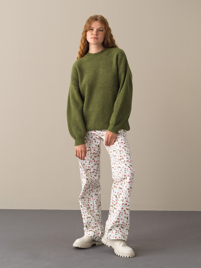 Crew Neck Oversized Sweater - Xint