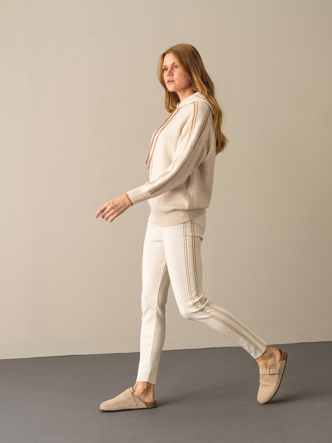 Hooded Oversized Sweater - Xint