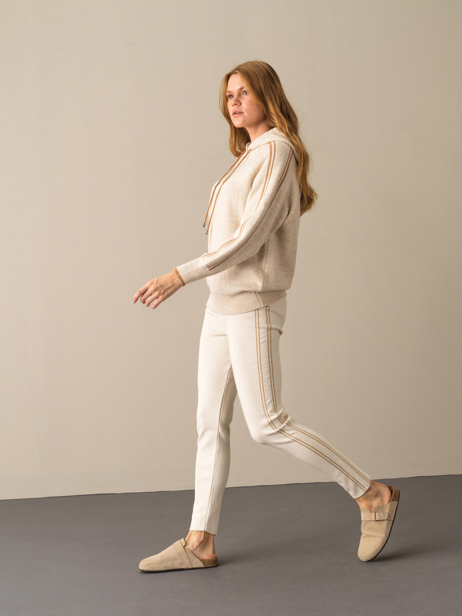 Hooded Oversized Sweater - 3