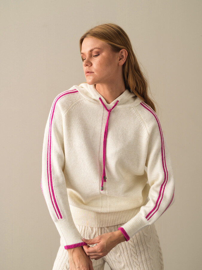 Hooded Oversized Sweater - Xint