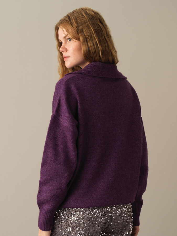 Open V-Neck Oversized Pocket Sweater - Xint