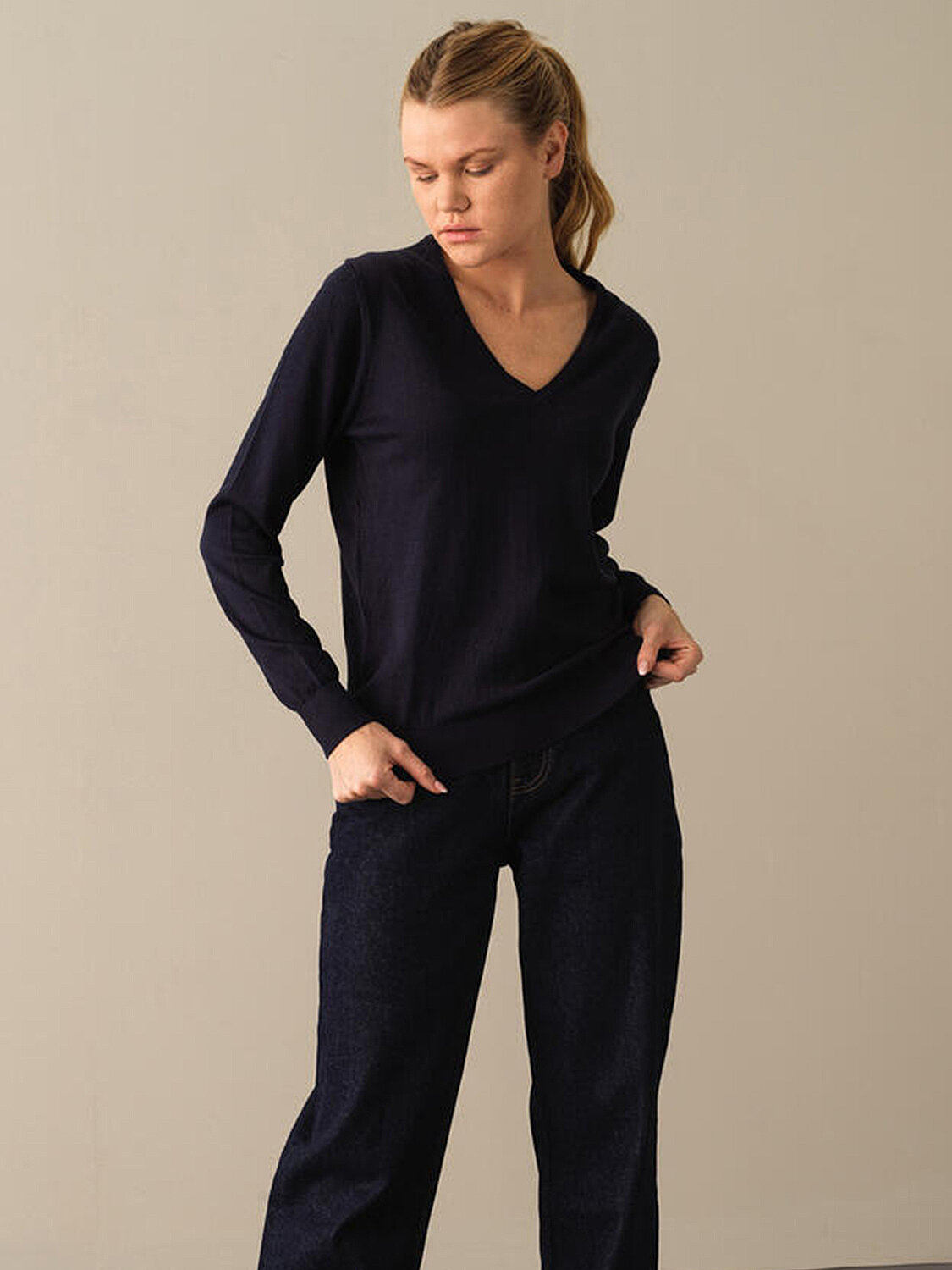 V-Neck 100% Cotton Regular Fit Basic Sweater - 1