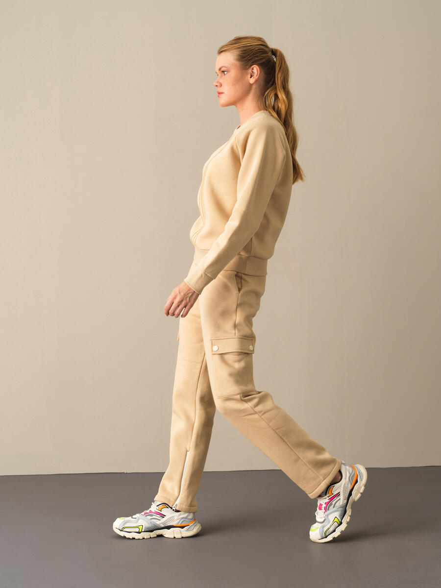 Cotton Oversized Pocketed Sweat Pants - 4