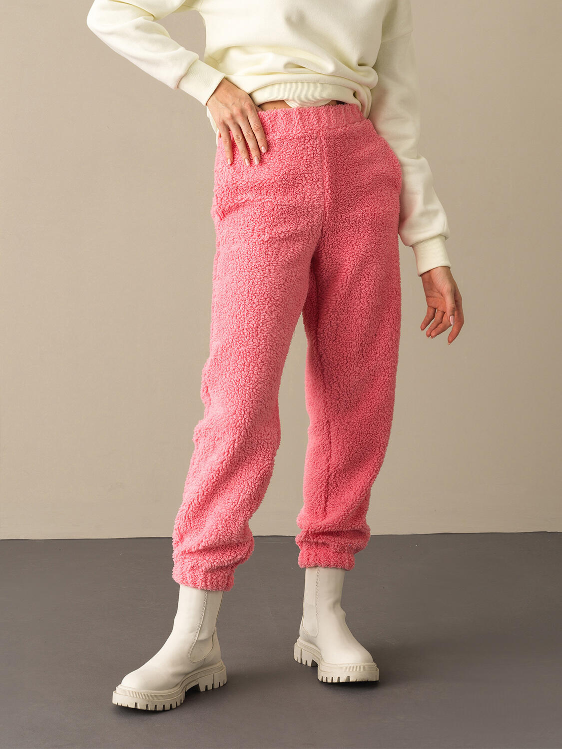 Oversized Pocketed Fleece Sweat Pants