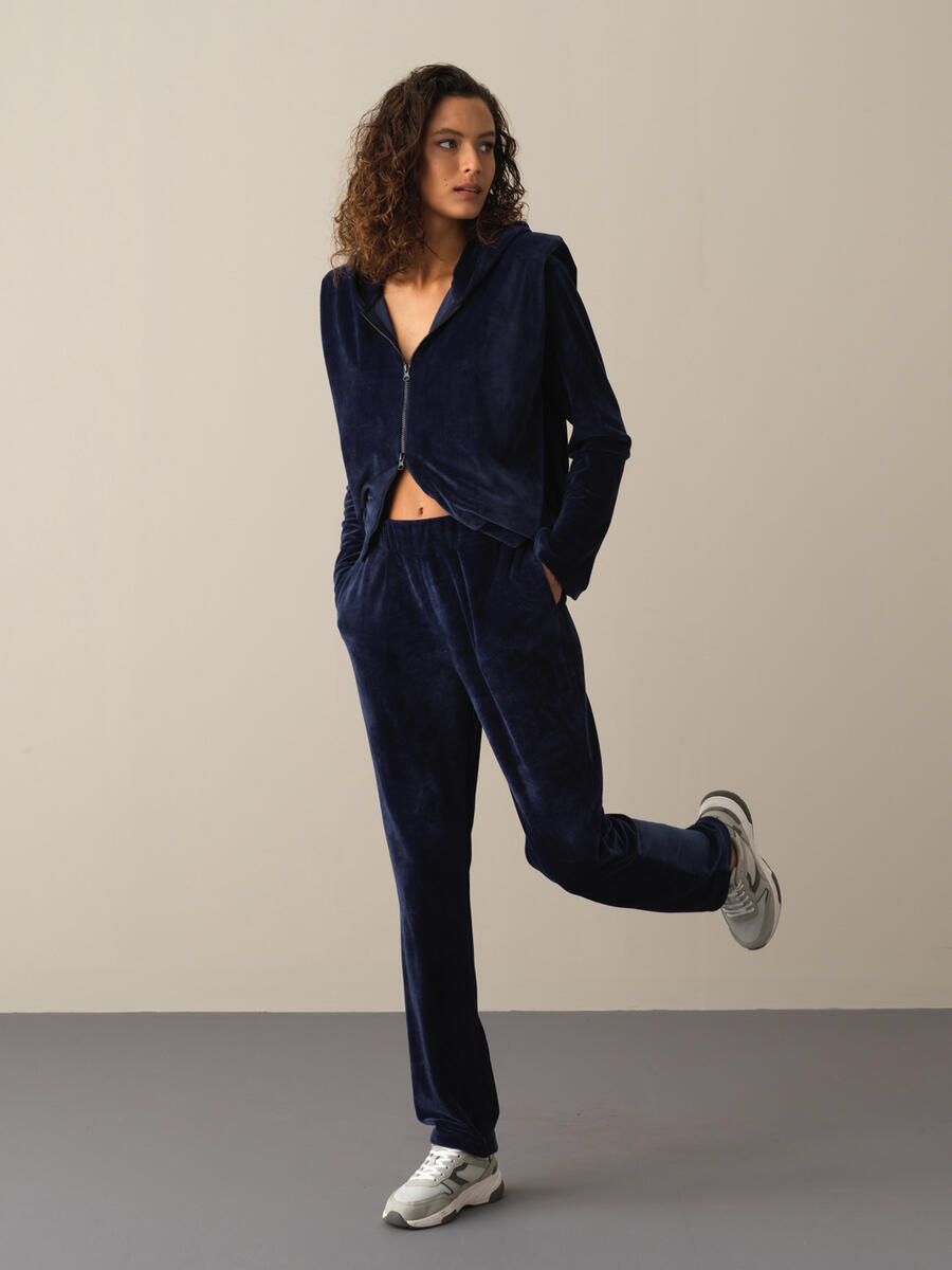 Regular Fit Velvet Sweat Pants - 3