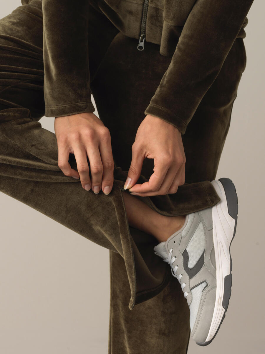 Regular Fit Velvet Sweat Pants