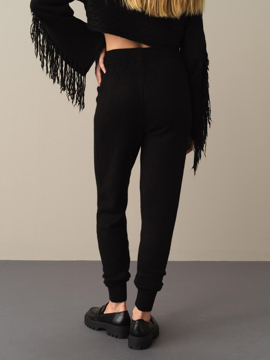 Elastic Waist Regular Fit Knitted Pants - 4