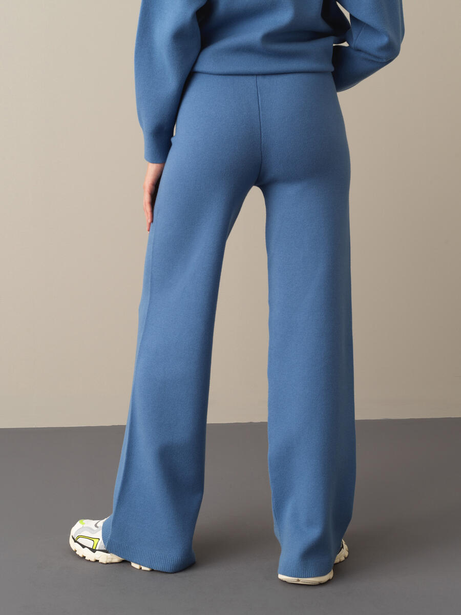 Elastic Waist Regular Fit Knitted Pants - 3