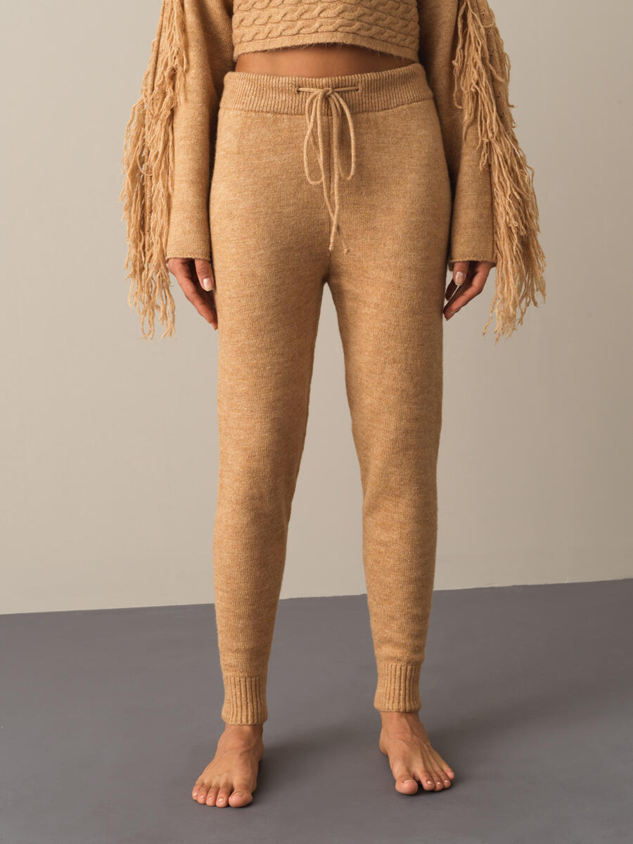 Elastic Waist Regular Fit Knitted Pants