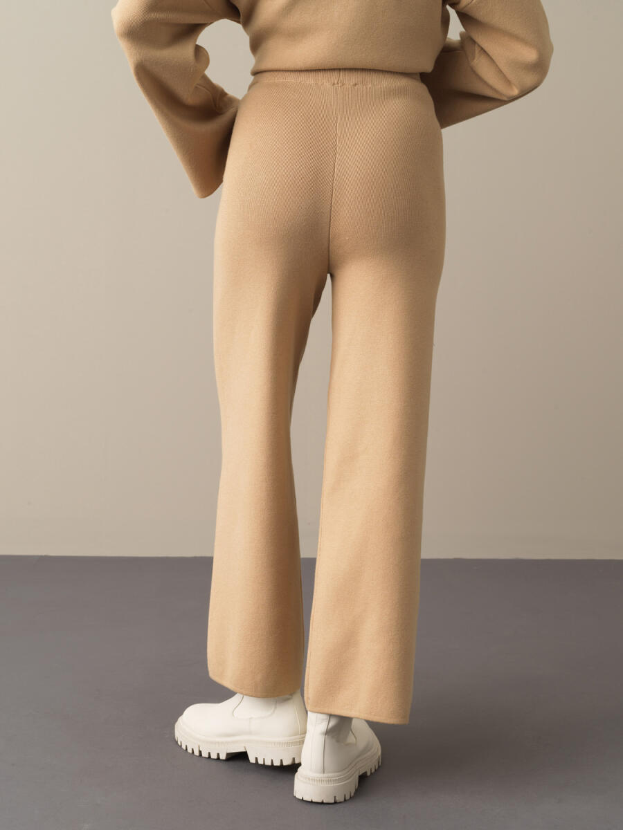 High Waist Regular Fit Knitted Pants - 5