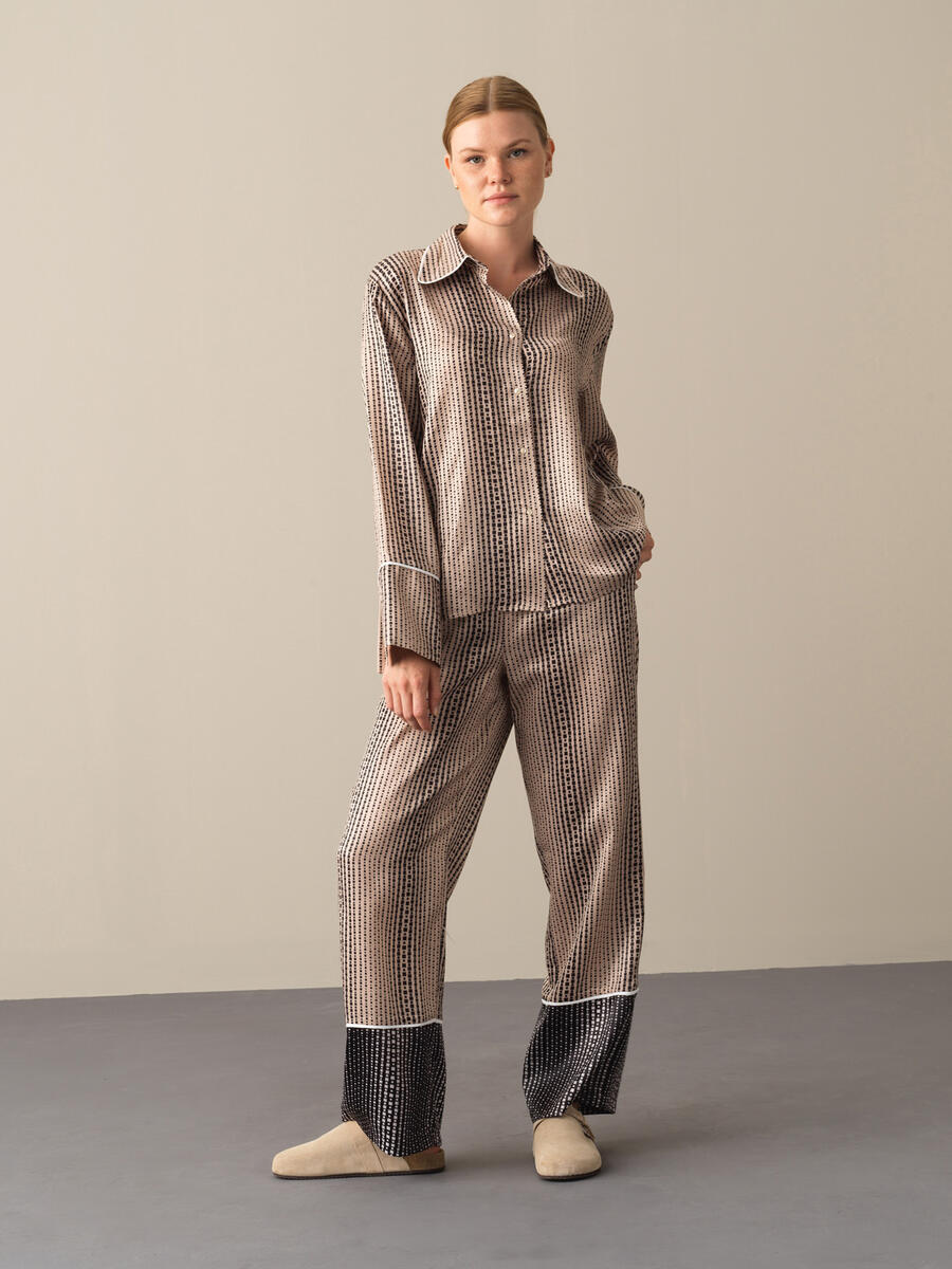 Oversized Patterned Satin Pants - 4