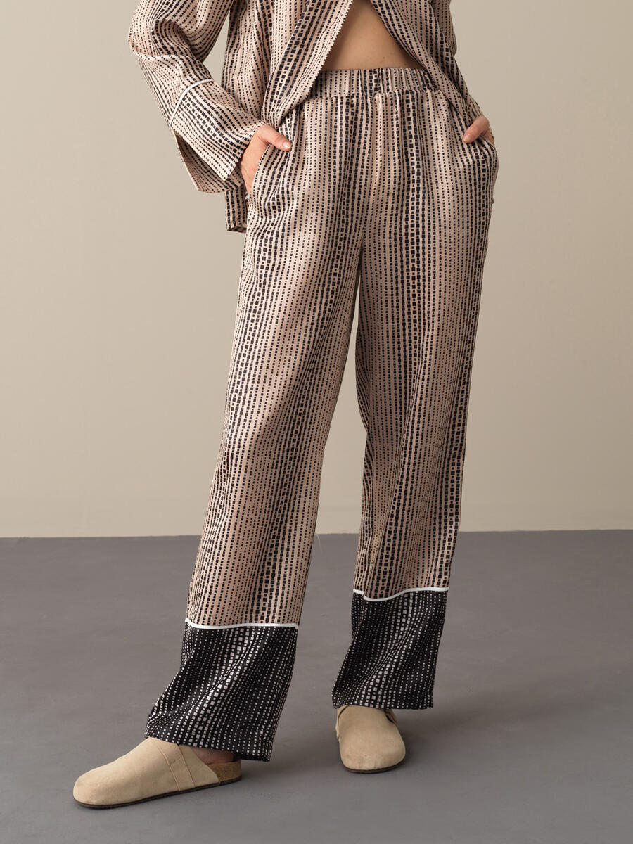 Oversized Patterned Satin Pants