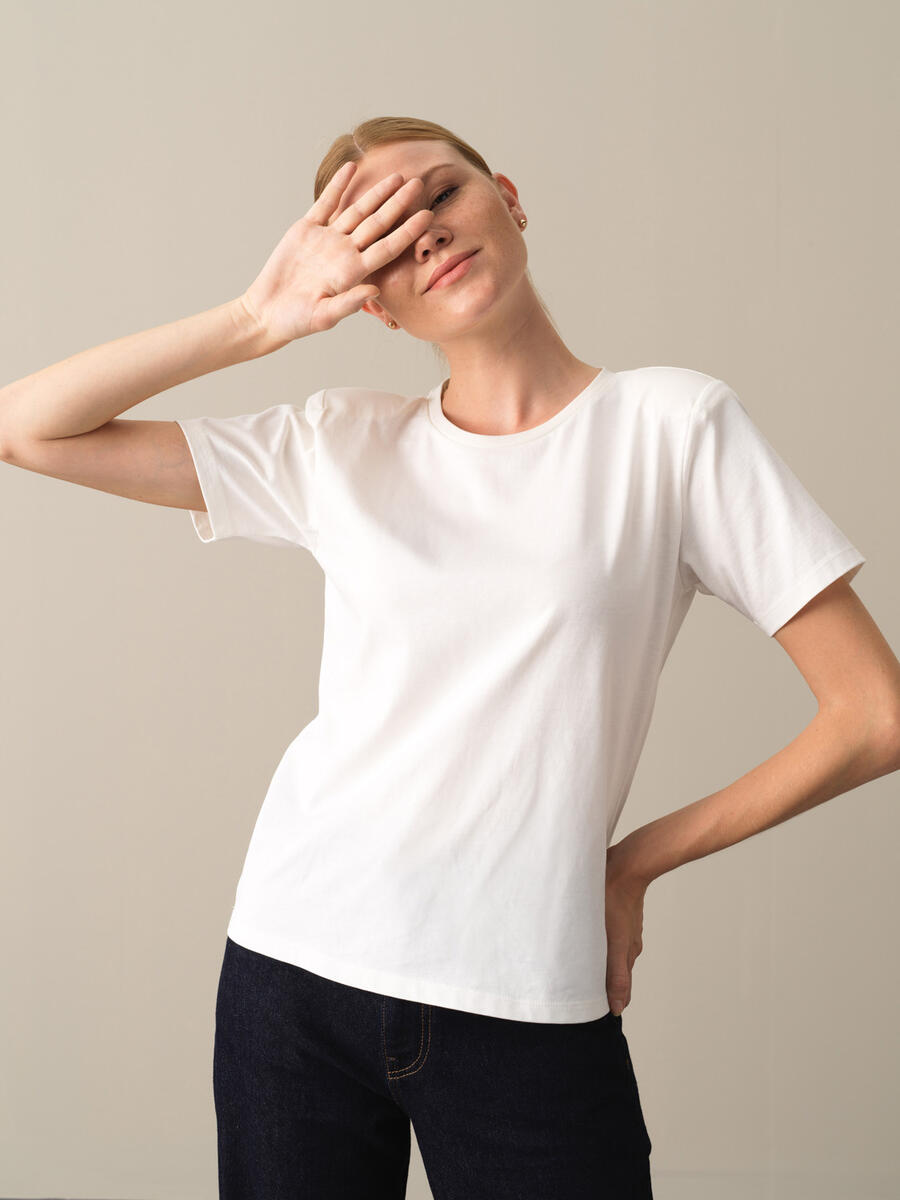 100% Cotton Regular Fit Shoulder-Padded T-Shirt - 3