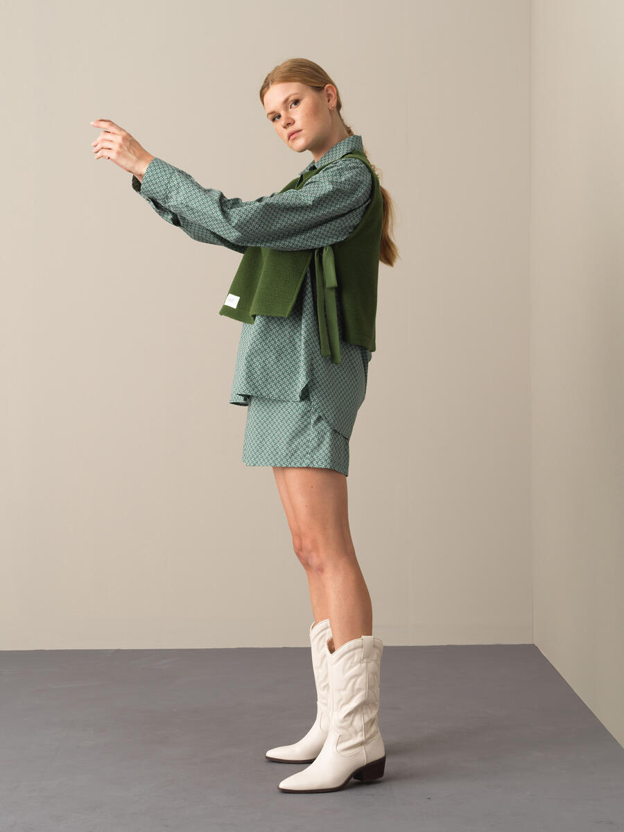 Crew Neck Regular Fit Lamb Vest - 4