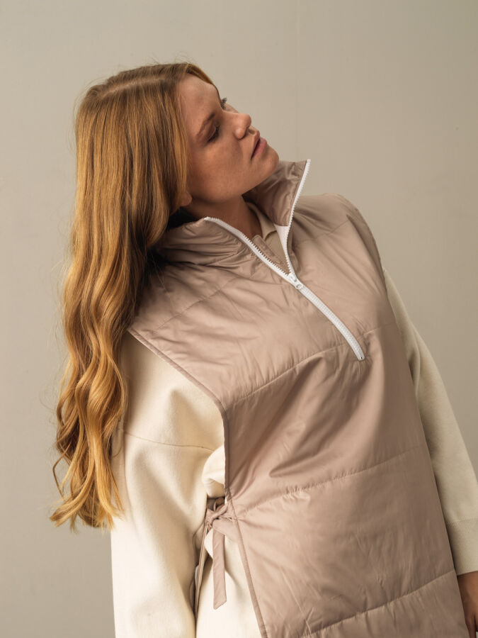 High Neck Regular Fit Vest - Xint