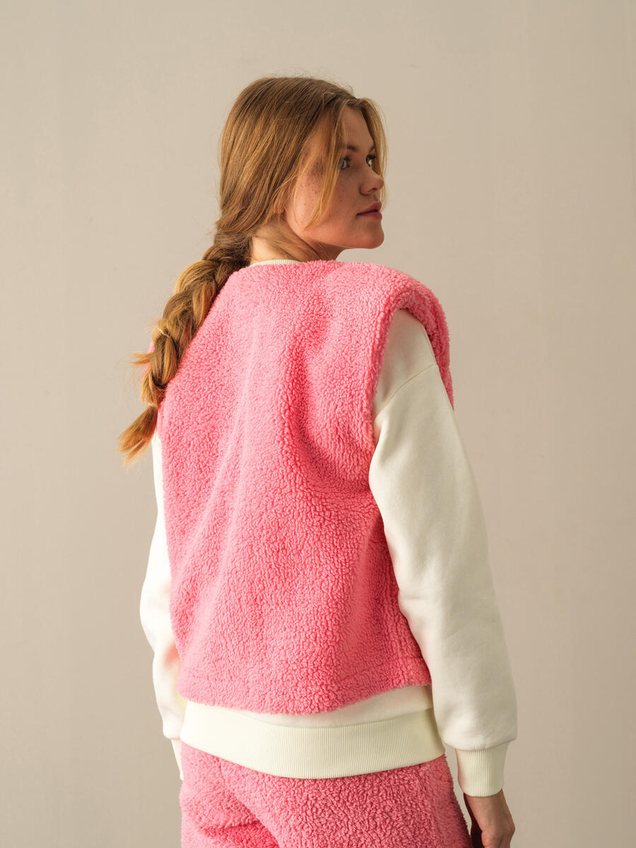 Oversized Lamb Vest - 4