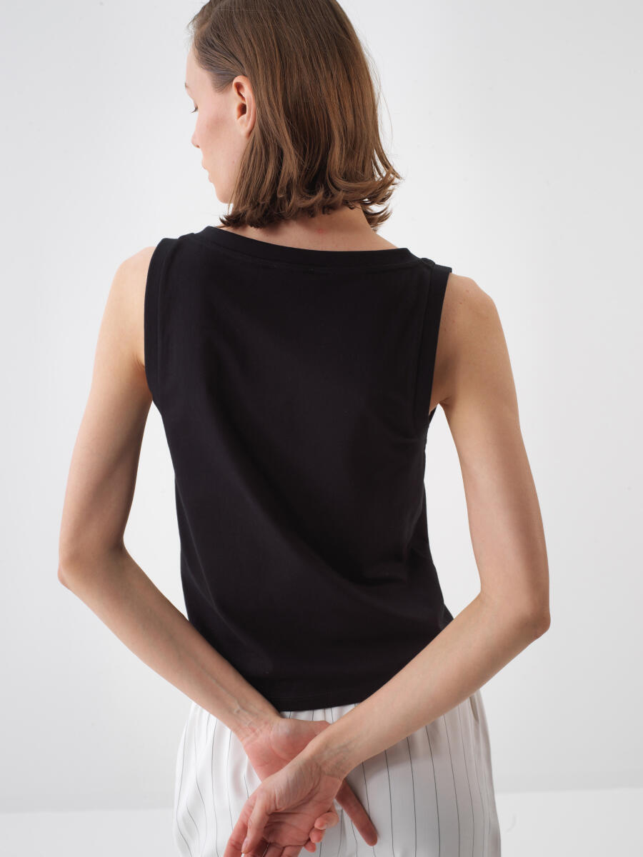 Black Regular Fit Cotton Undershirt - 4