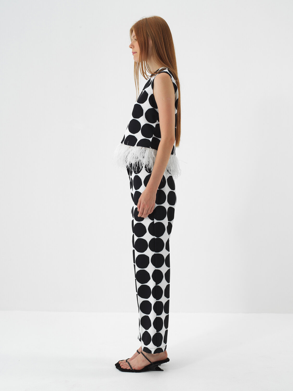 Black Form-Proof Oversize Trousers - Xint