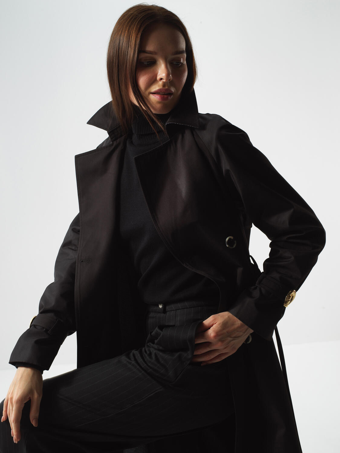 Black Regular Fit Trench Coat That Maintains Its Form - 2