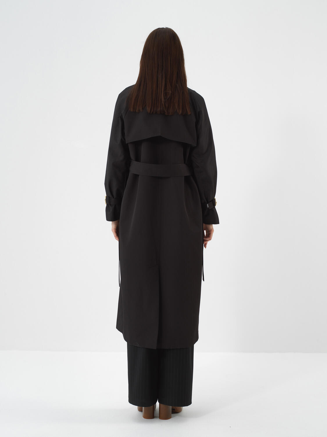 Black Regular Fit Trench Coat That Maintains Its Form - 4