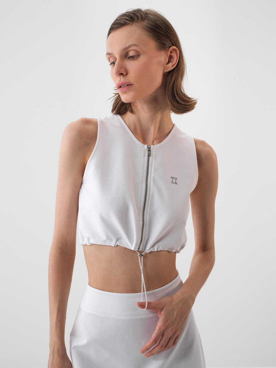 White Regular Fit Cotton Crop - 1