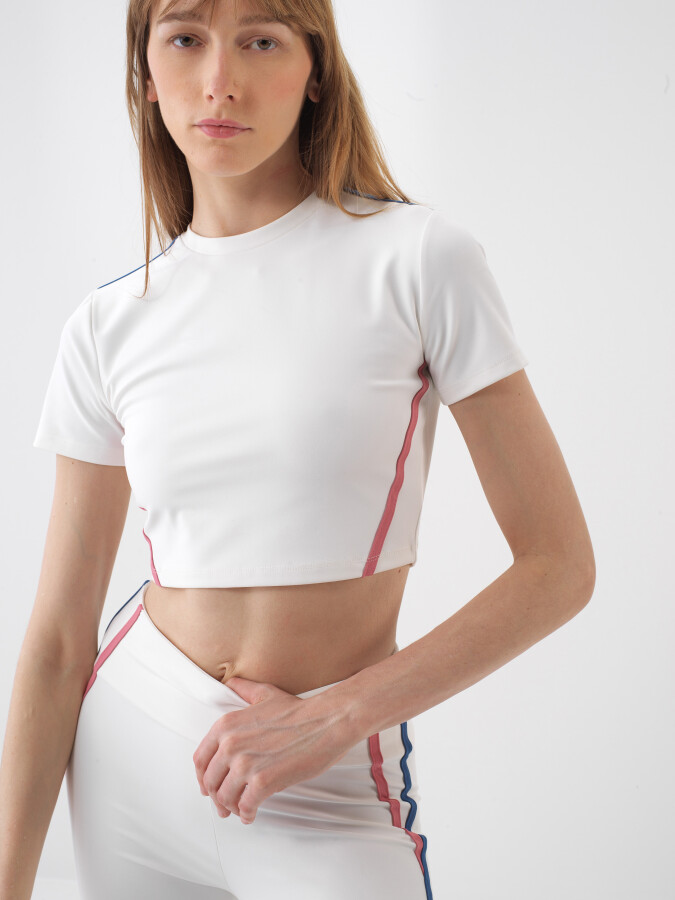 White Slim Fit Crop - Xint