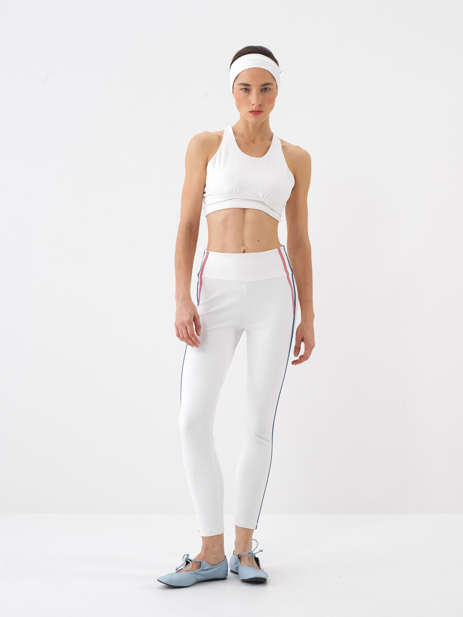 White Slim Fit Crop - 3