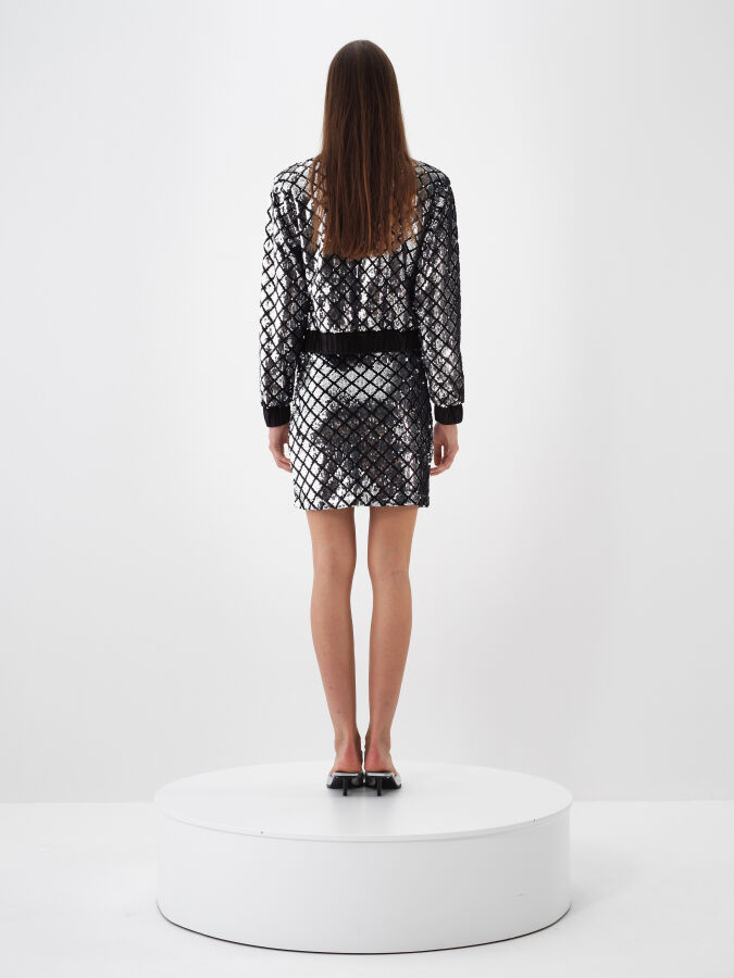 Shiny Patterned Coat - Xint